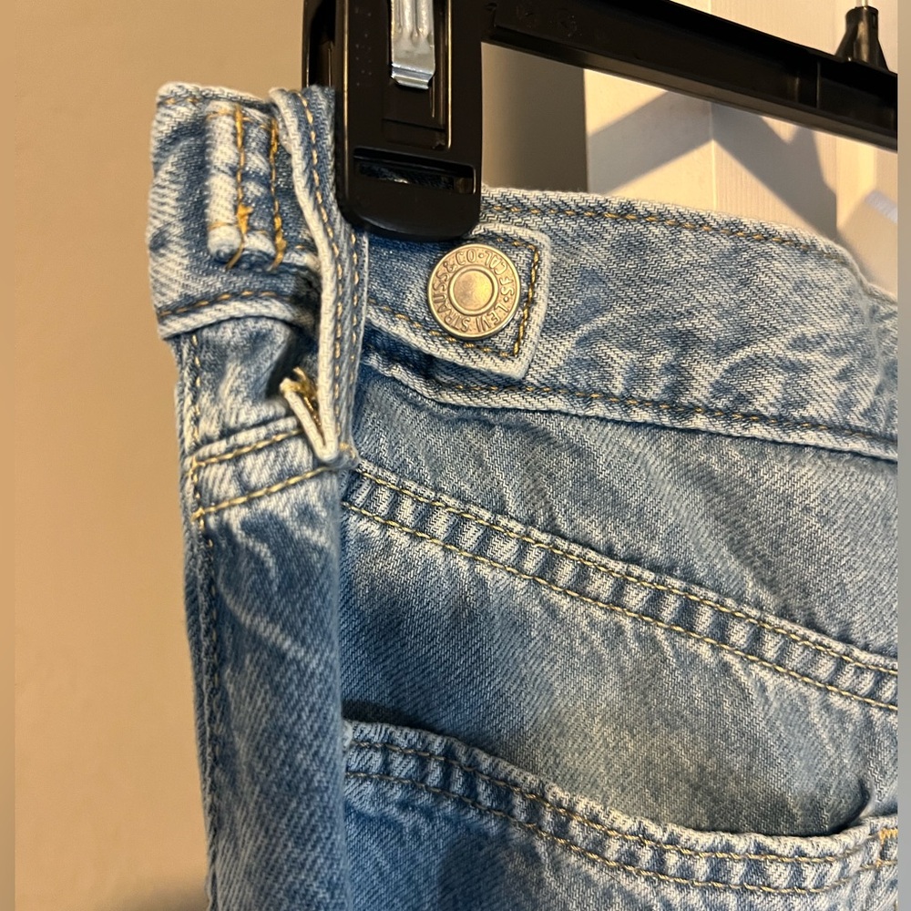 Levi’s cinch baggy jeans - Picture 4 of 6